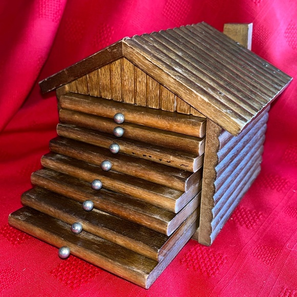 Gourmet Royale Vintage Wooden Coaster Set (8) with storage box - Picture 1 of 5